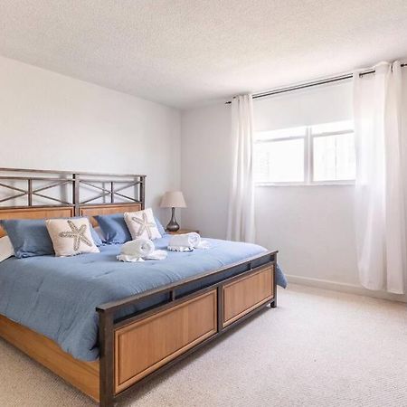 Amazing Apartment On The Beach Hollywood Bagian luar foto