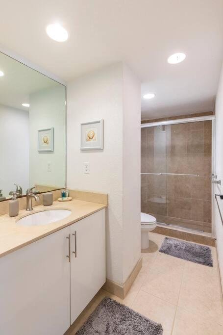 Amazing Apartment On The Beach Hollywood Bagian luar foto
