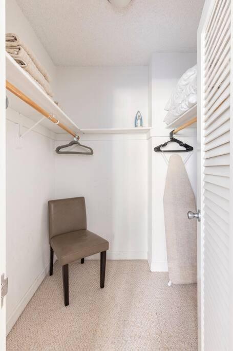 Amazing Apartment On The Beach Hollywood Bagian luar foto