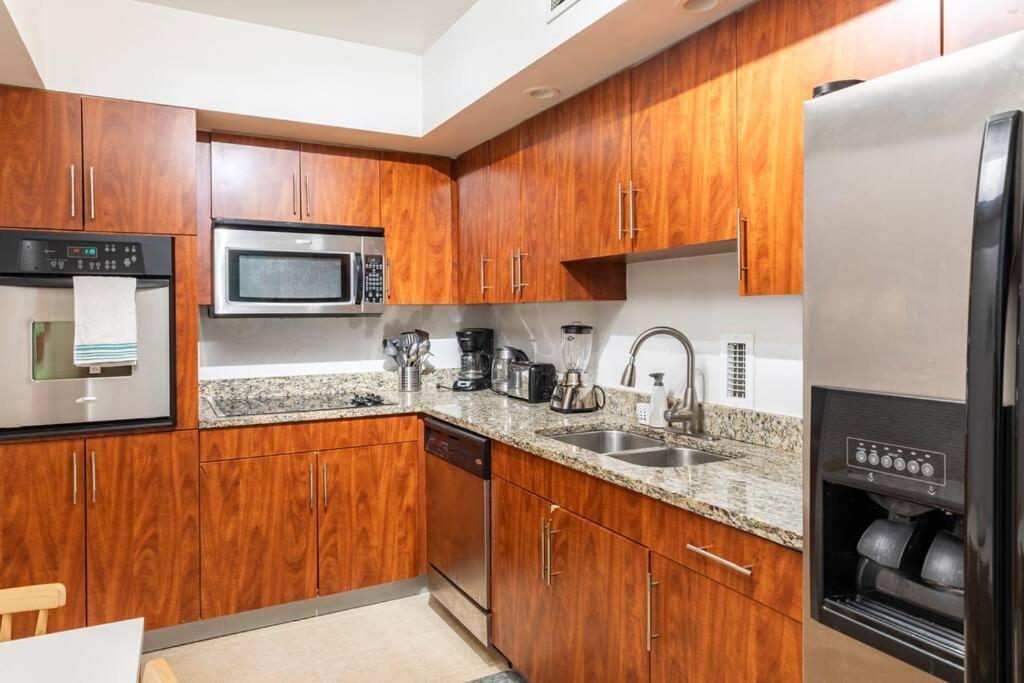 Amazing Apartment On The Beach Hollywood Bagian luar foto